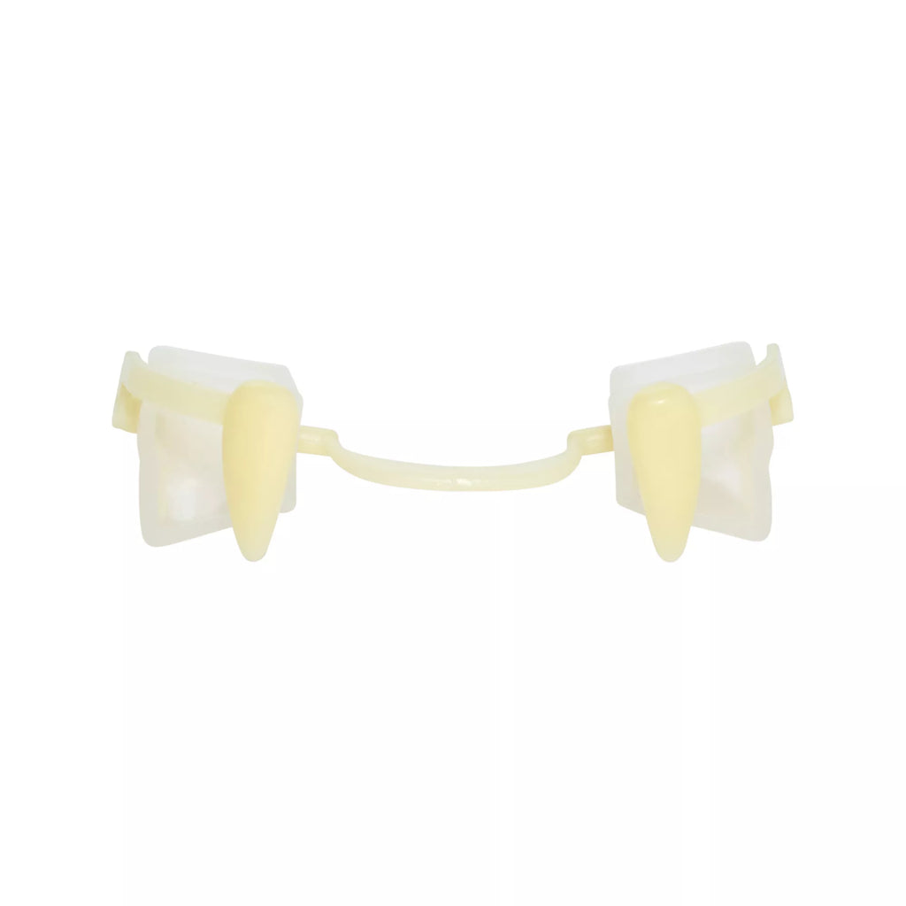 Retractable Vampire Fangs