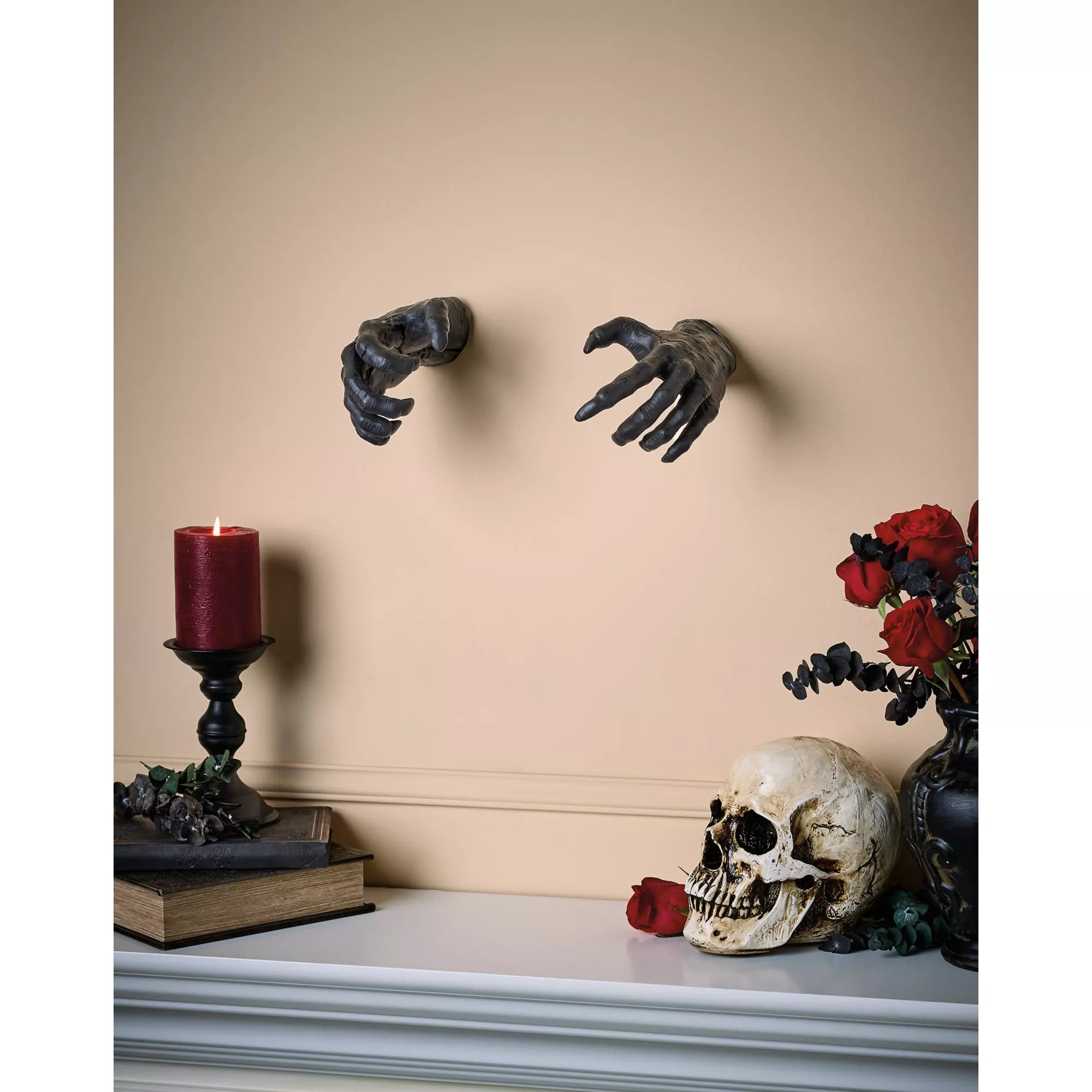 Black Clawed Hand Decoration Set