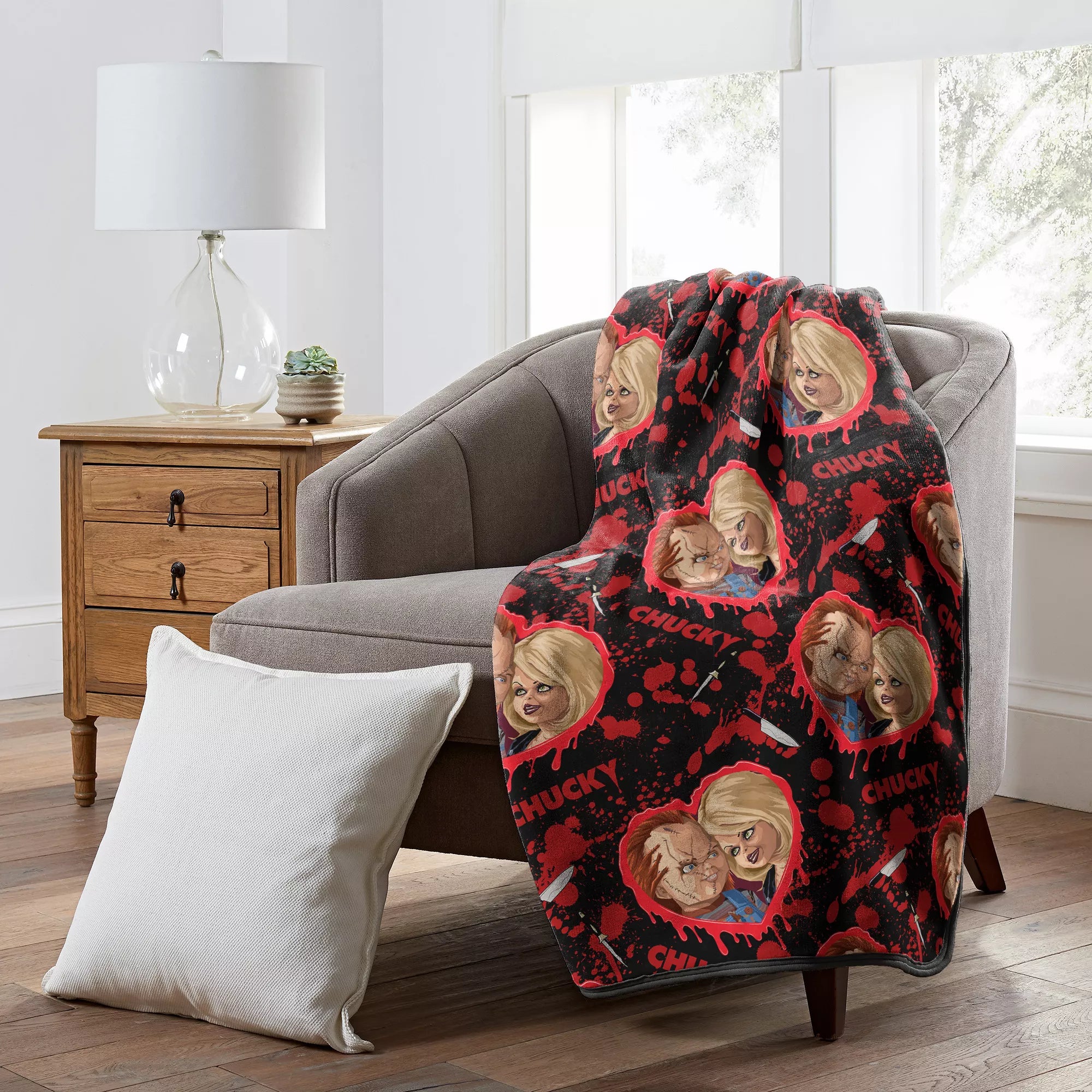 Chucky and Tiffany Love & Death Reversible Fleece Blanket - Bride of Chucky