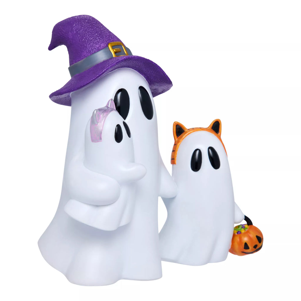 Ghost Family Statue