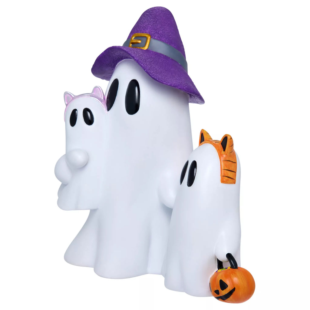 Ghost Family Statue