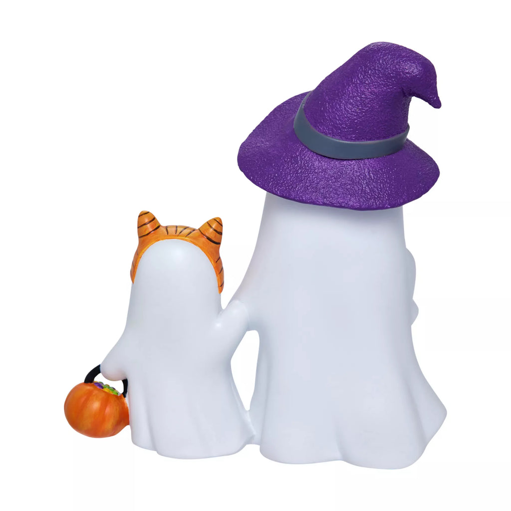 Ghost Family Statue
